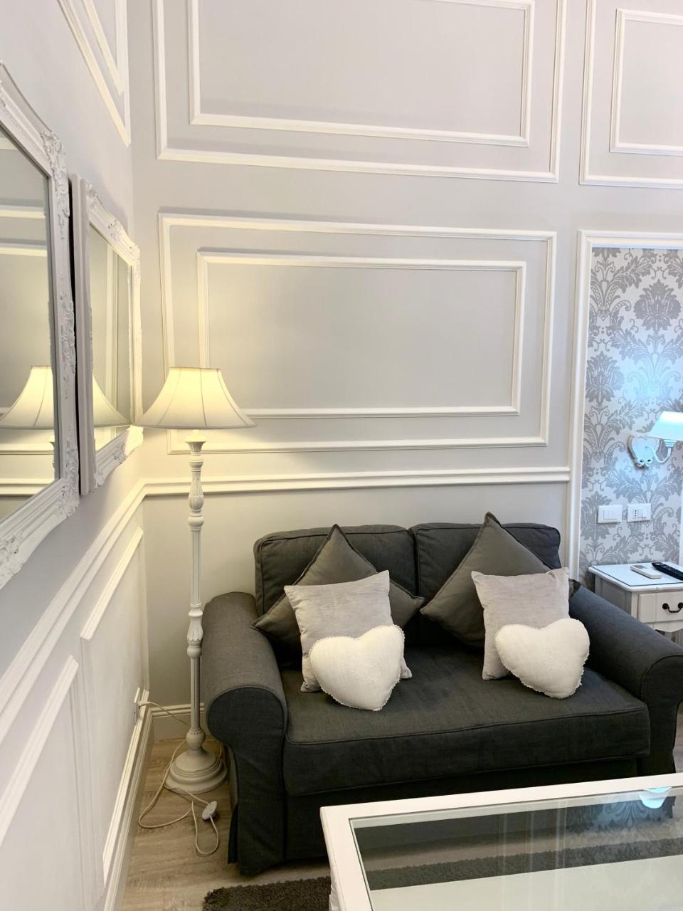 Charme & Chic Bed & Breakfast Рим Екстериор снимка